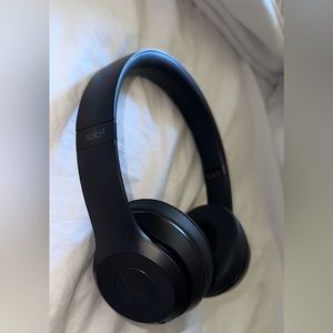 Solo Wireless 3 Beats